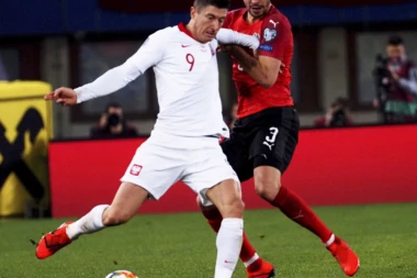 NEMCI BRUJE O ZVEZDINOJ METI: Da li je Dragović OTEŽAO POSAO crveno-belima?