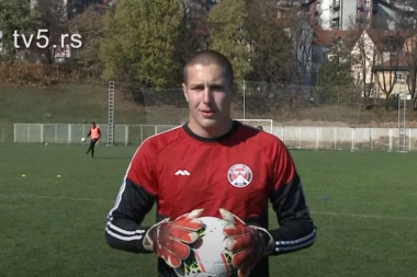 Upoznajte UŽIČKOG PREDRAGA RAJKOVIĆA: Igra u trećoj ligi, PENALE BRANI KAO NA TRACI, a sada ga JURI GRČKI VELIKAN!
