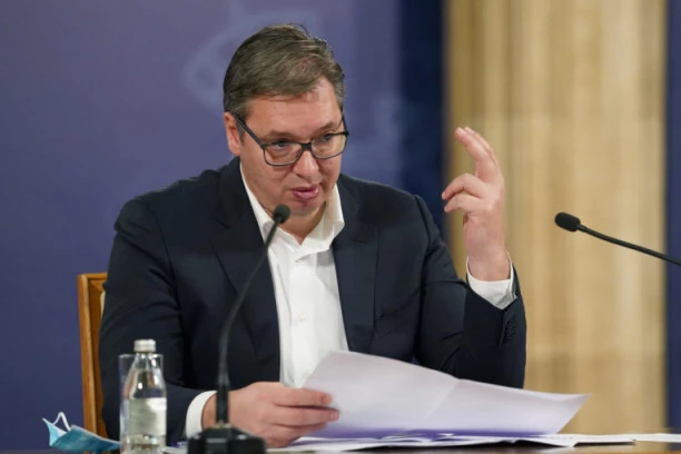 VUČIĆ ODLUČIO! Premijerka Brnabić otkrila koju vakcinu protiv korone će primiti predsednik!