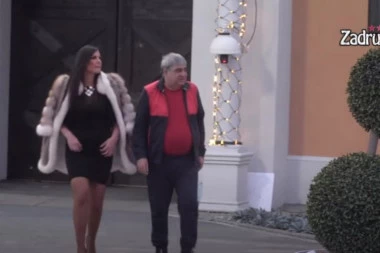 LJUBA ALIČIĆ STIGAO U BELU KUĆU! Mišel se najviše OBRADOVAO, a pevač je OVO uradio čim je došao!