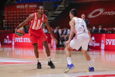 Crvena zvezda KAO DŽEKIL I HAJD: Obradovićeva ekipa PROKOCKALA SJAJNO PRVO POLUVREME, Real MAJSTORSKI DO POBEDE u Beogradu!