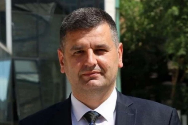 PROLUPAO NAČISTO! Aliji se priviđa srpska PRETNJA, ali ni sam ne zna zašto!