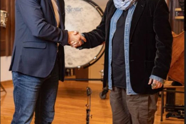 250.000 ljudi "posetilo koncerte" Beogradske filharmonije u "CarGo" automobilima