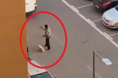 (VIDEO) Oružana pljačka u A bloku! Policija traga za razbojnicima