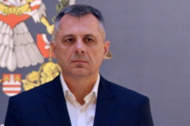 Gradonačelnik Banjaluke prebačen u bolnicu zbog komplikacija sa koronavirusom