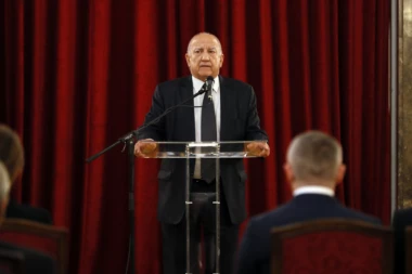 VELIKI GUBITAK ZA CRVENO-BELI SVET: Bekjarev je živeo za Zvezdu, a bodrio ju je i u najvažnijem meču u istoriji!