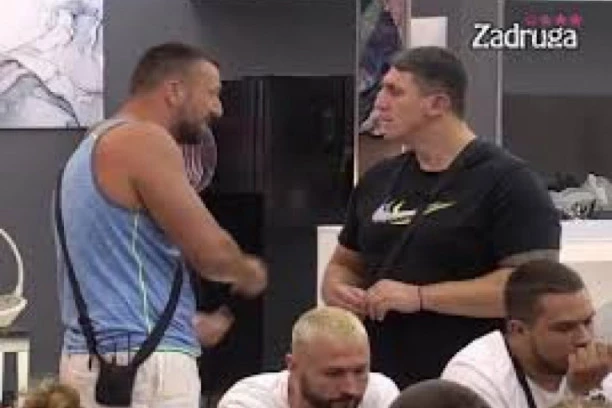 SVI ČEKAJU ŽESTOKI RAT! Tomović ne štedi Kristijana Golubovića: PAO JE NISKO I OSTAVIO ŽENU ZBOG...