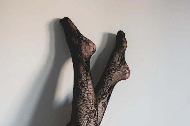 Otkrivamo SUPER TRIK! Evo šta treba da uradite sa hulahopkama da ne bi pucale