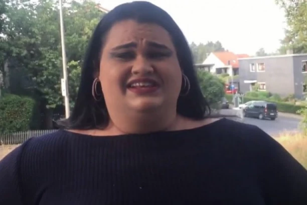 Napadnuta Tiktok zvezda: Kiki Star zaustavili na ulici, pa je poprskali suzavcem u  oči!