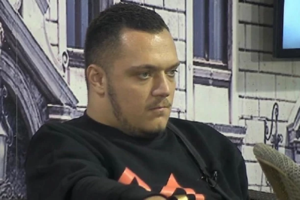 (VIDEO) Gastoz napao Draganu, umešao se i Ivan Gavrilović! MOMENTALNA DISKVALIFIKACIJA!?