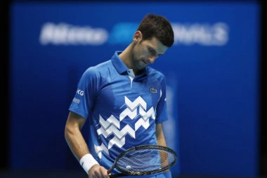ŠVAJCARAC SE OBEZBEDIO DO JESENI: Federer u TRANSU posle Noletovog poraza od Tima!