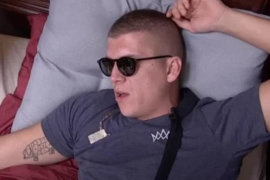 (VIDEO) TEODORA JE PROVELA NOĆ SA NJIM: Evo kako je Čorba proslavio pobedu