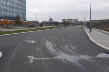 Vesić: Radovi u "Bloku 42" biće završeni pre roka