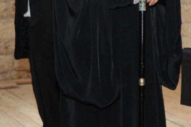 VLADIKA U OFANZIVI ZA PREUZIMANJE TRONA SPC: Prljava kampanja Grigorija