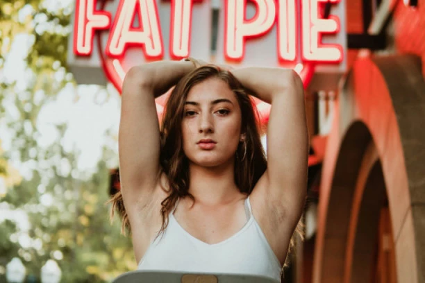 NERVIRA VAS TAMNA KOŽA ISPOD PAZUHA? Evo koji PRIRODNI LEKOVI uklanjaju fleke na koži!