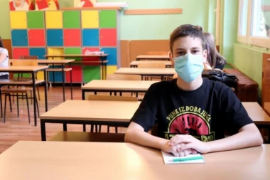 MINISTARSTVO PROSVETE: Odluka o povratku đaka u klupe nakon sednice Kriznog štaba!