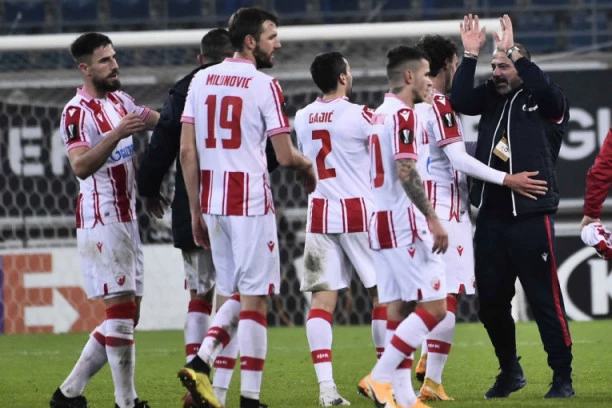 BEZ DVE BITNE KARIKE: Zvezda spremna za Liberec - Stanković poveo 24 igrača!