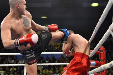 KIK BOKSER POSLE GODINU PAUZE PONOVO U RINGU: Đorđević se vraća među konopce!