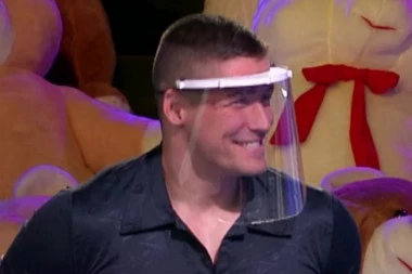 Hoće li mu produkcija izaći u susret? Nikola dao cenu za koju bi imao se*s pred kamerama sa Miljanom Kulić!