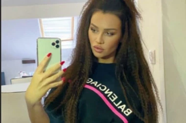 (HOT FOTO) KRUPAN KADAR STANIJINE GU*E ODUZIMA DAH: Ovakve obline niste skoro videli, ZUMIRANO tačno OVDE!