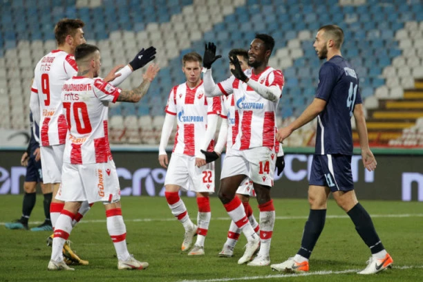 ODLIČNE VESTI ZA ZVEZDU: Hofenhajm U CRNOM NIZU pred okršaj sa šampionom Srbije, MOŽDA ČAK STIŽE I U KOMBINOVANOM SASTAVU!