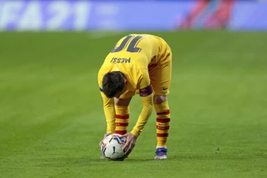 OSTAJE ILI ODLAZI? Mesi OTVORIO dušu i ZAPALIO Kataloniju!