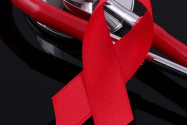 PRVA ŽENA IZLEČENA OD SIDE: Pacijentkinja sa leukemijom uspela da pobedi HIV