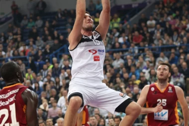 POJAČANJE U REKETU: Vraća se Dejan Musli!