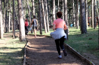 KADA OVO PROČITETE ODMAH ĆETE POČETI DA VEŽBATE: Naučnici si došli do NEVEROVATNIH saznanja, OVAKO SMANJUJETE ŠANSU DA OBOLITE OD KANCERA!