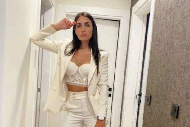 PORODILA SE IVAN KORAB, a onda su je sačekale tužne vesti!