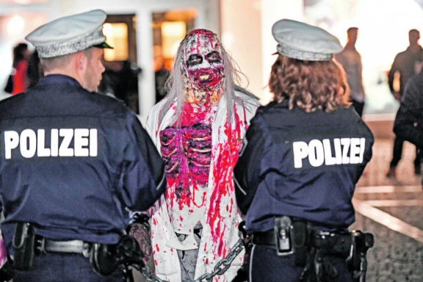 SAD ima detaljan plan u slučaju zombi apokalipse: Ovako glase preporuke za odbranu od "živih mrtvaca"