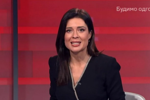 (FOTO) SAVRŠEN STAJLING! Voditeljka Ivana Milenković oduševila u programu uživo zbog OVOG detalja!