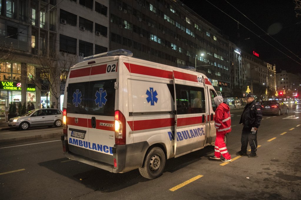 NOĆ U BEOGRADU: Povređene četiri osobe u nezgodi, dežurne ekipe imale 83 intervencije