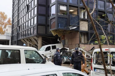 TRAGEDIJA NA PARKINGU KOD ZGRADE RTS: Stravična eksplozija raznela radnika i automobile