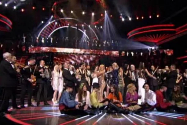 (FOTO) POMOĆI MI NEMA! Poznati pevač nema šta da jede, ne peva mesecima i nema novca - SITUACIJA IZMAKLA KONTROLI!