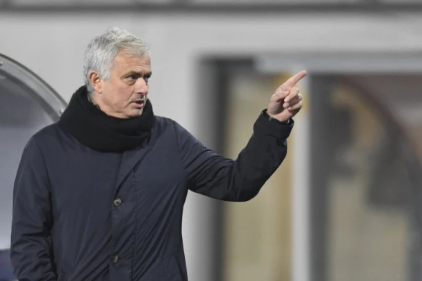 LICEMERNO, ZAR NE? Murinjo ZAPUŠIO usta Klopu i Gvardioli!