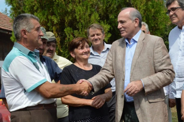 Civilizacijski nivo društva meri se odnosom prema najmlađima i najstarijima! Krkobabić: PENZIONER NIJE STANJE DUHA!