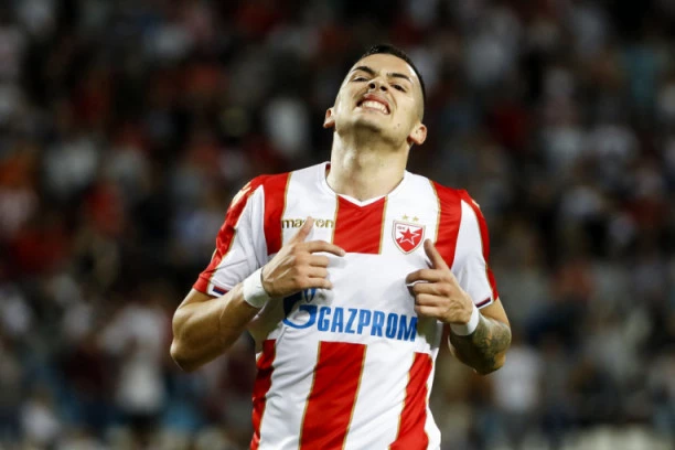 ŠUT KARTA IZ MARSEJA: Radonjić oblači CRVENO-BELI dres?