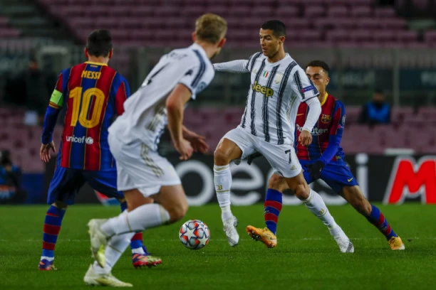 VELIKANI U KLINČU: Barselona i Juve u ratu oko napadača!