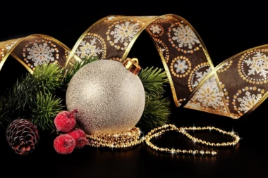 BESPLATNO, A PRELEPO: 10 ideja za BESPLATNU novogodišnju dekoraciju