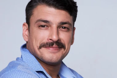 Andrija Kuzmanović: Pevačima je gore nego glumcima, trebalo bi da im pomognemo!