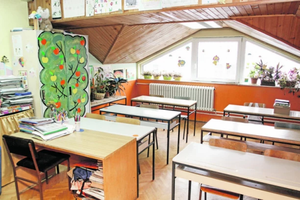 ĐACI JOŠ DANAS U KLUPAMA, A ONDA SLEDI 10 DANA ODMORA! Evo koji su još važni datumi za školarce do kraja ove školske godine! (FOTO)