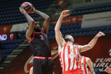 EVROLIGA: I to se dogodilo, ZVEZDA pobedila Olimpijakos u Atini! (FOTO, VIDEO)