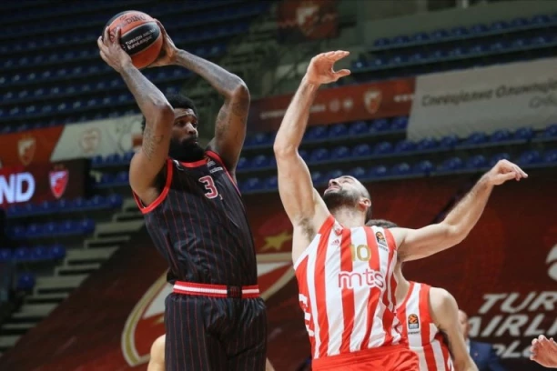 EVROLIGA: I to se dogodilo, ZVEZDA pobedila Olimpijakos u Atini! (FOTO, VIDEO)