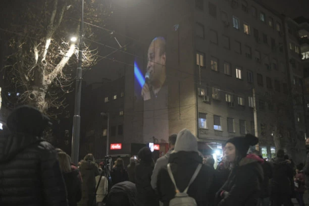 ISPLIVALI DETALJI O NEPOKRETNOJ IMOVINI POKOJNOG DŽEJA! Komšije razvezale o sukobu Andrijane i pevačevih čerki - ODMAH JE NAPUSTILA STAN!