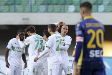 NAPAD NA LIGU ŠAMPIONA: Sasuolo pobedio sa igračem manje i popeo se na drugo mesto Serije A!