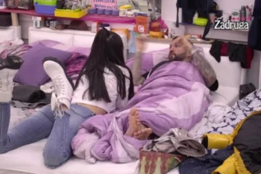 (VIDEO) GUBIM CEO SVOJ ŽIVOT, A TEBE JE BRIGA! Žestoka svađa Tare i Ša u spavaćoj sobi!