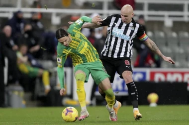 NJUKASL DOVODI BRUTALNO POJAČANJE! Spreman je da pokaže šta zna!