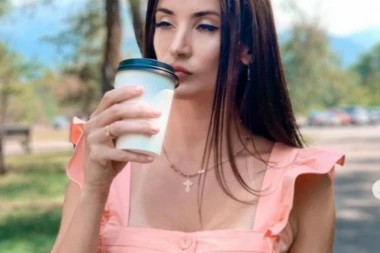 (FOTO, 18+) PRELEPA ODBOJKAŠICA SE SKINULA DO GOLE KOŽE! Kristina pokazala MOĆNU tetovažu na SAVRŠENOM telu!