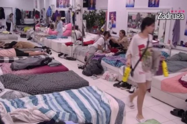 (VIDEO) DRAMA! Mina priznala Tomoviću da ga VOLI, a onda je došao Filip ona mu odbrusila: Glumila sam!